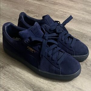 Puma Men's Dark Blue Suede Sneakers